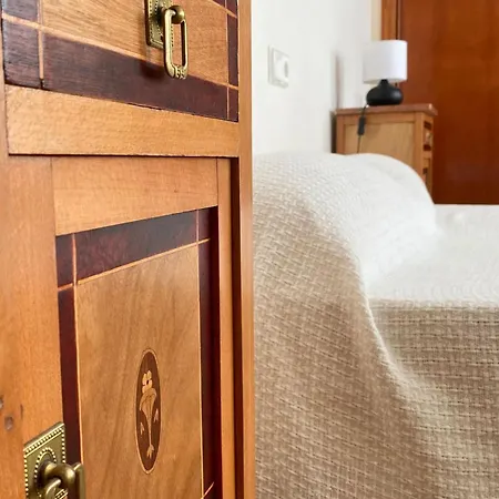 Bamboo With Mountain Views And Lots Of Natural Light Alzira